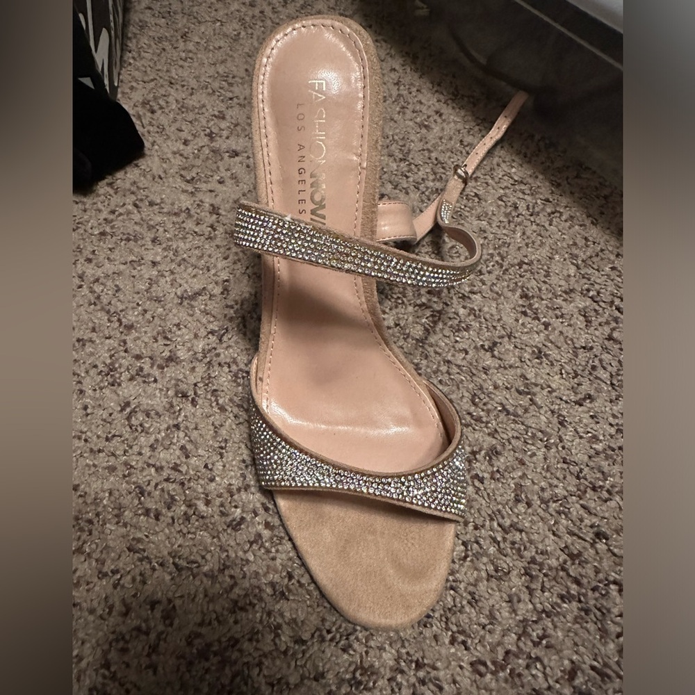 Fashionova small heels